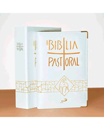 nova-biblia-pastoral-media-estojo-branco-Sec